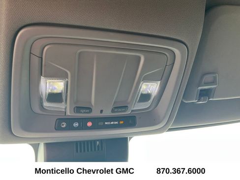 Used 2022 Chevrolet Silverado 1500 Custom image 21