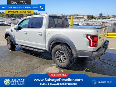 Used 2017 Ford F150 Raptor w/ Equipment Group 802A Luxury AWD/4WD image 3