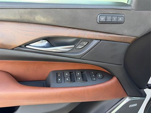 Used 2018 Cadillac Escalade Premium Luxury w/ LPO, Radiant Package image 63