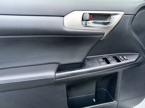 Used 2015 Lexus CT 200h image 13