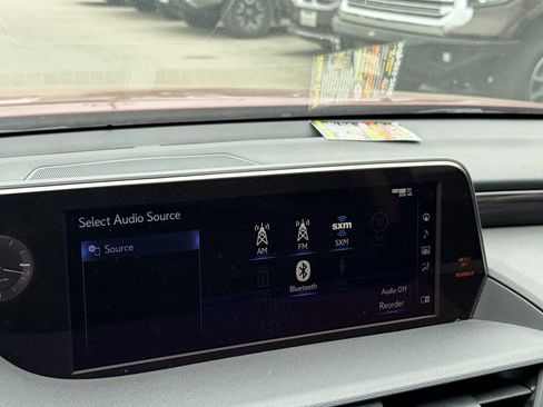 Used 2019 Lexus ES 300h FWD image 8