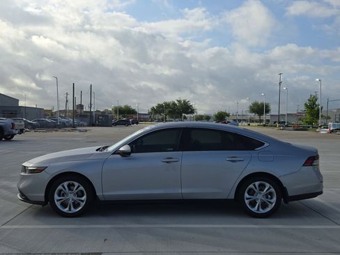 Used 2023 Honda Accord LX image 7