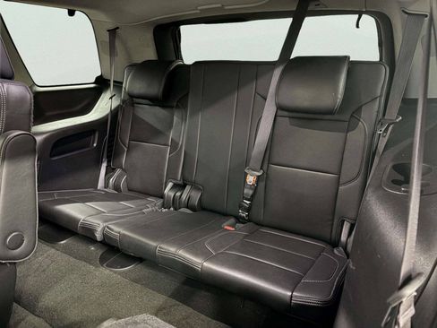 Used 2016 GMC Yukon Denali w/ Open Road Package AWD/4WD image 17