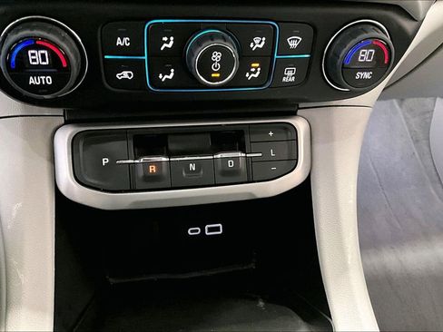 Used 2023 GMC Acadia SLT w/ LPO, Cargo Package AWD/4WD image 15