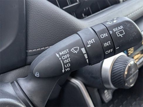 Used 2023 Toyota RAV4 XLE image 27