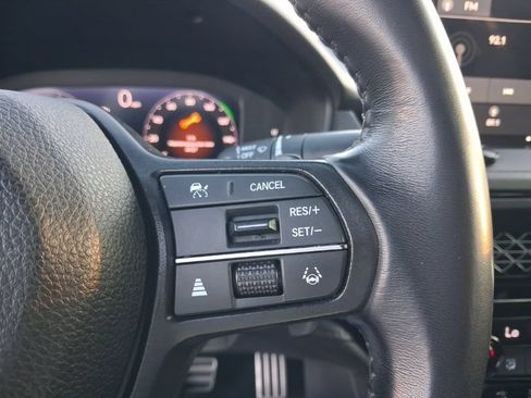 Used 2023 Honda Accord Sport image 14