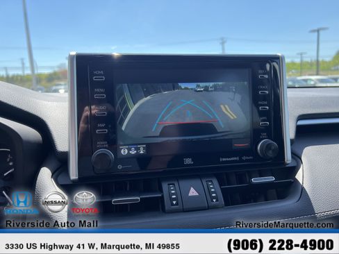 Used 2020 Toyota RAV4 Limited AWD/4WD image 23
