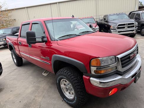 Used 2006 GMC Sierra 2500 SLT w/ Heavy-Duty Power Package image 30
