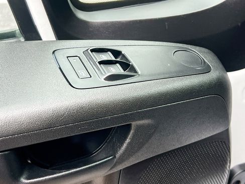 Used 2023 RAM ProMaster 2500 image 16