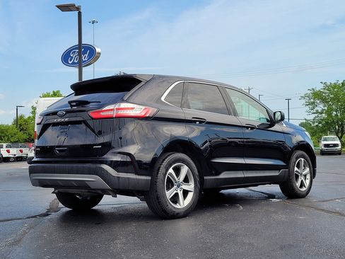 Used 2022 Ford Edge SEL w/ Convenience Package AWD/4WD image 4