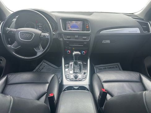Used 2017 Audi Q5 2.0T Premium image 10
