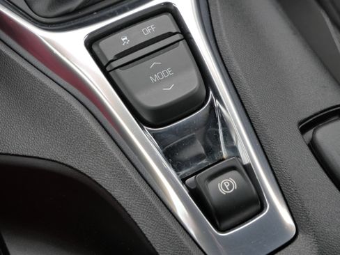 Used 2017 Chevrolet Camaro LT image 26