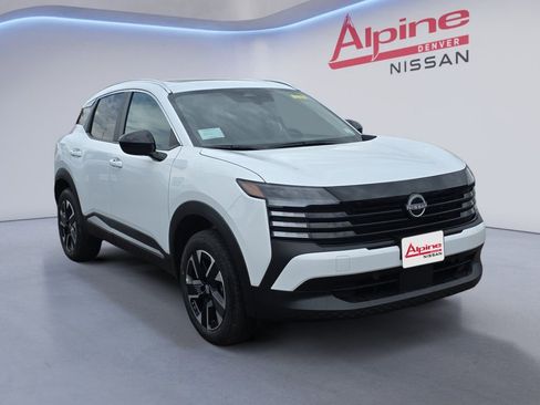 New 2026 Nissan Kicks SV w/ SV Premium Package image 7