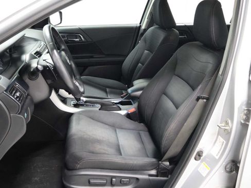 Used 2013 Honda Accord Sport image 5