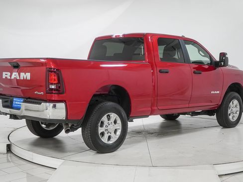 Used 2026 RAM 2500 Big Horn AWD/4WD image 10