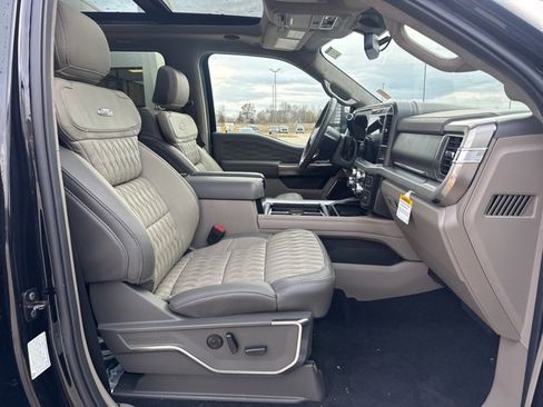 New 2026 Ford F450 Platinum w/ Platinum Plus Package image 22