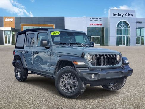 Used 2024 Jeep Wrangler Sport S image 1