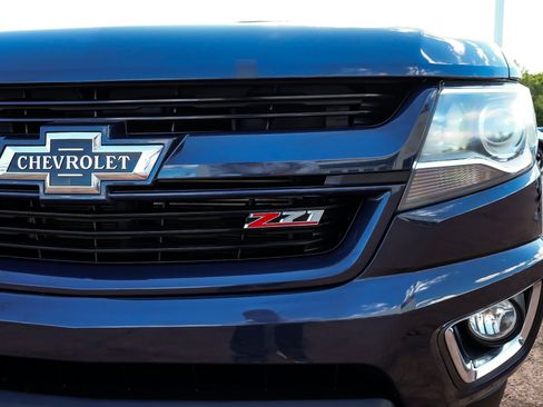 Used 2018 Chevrolet Colorado Z71 w/ Centennial Edition AWD/4WD image 45
