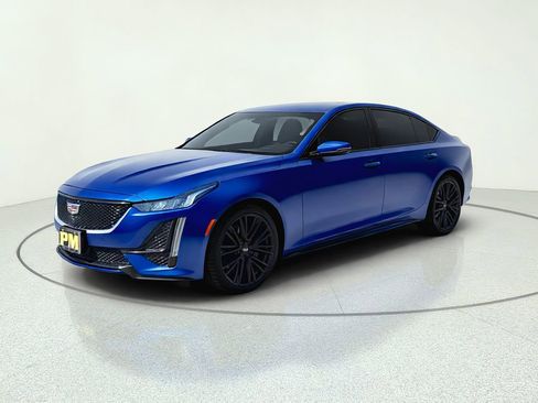 Used 2020 Cadillac CT5 Sport w/ Parking Package AWD/4WD image 3