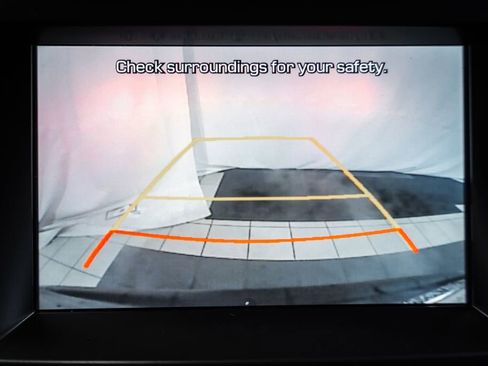 Used 2017 Hyundai Santa Fe Limited image 35