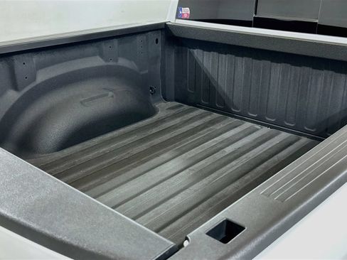 Used 2023 RAM 1500 Laramie AWD/4WD image 24