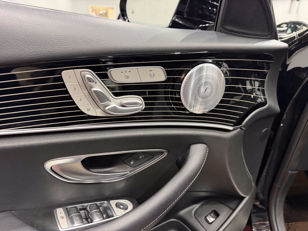 Used 2019 Mercedes-Benz E 450 4MATIC Wagon w/ Premium Package image 19