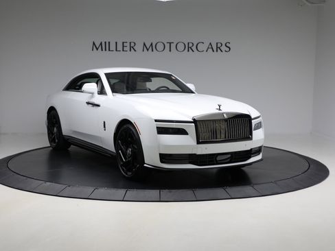 Certified 2025 Rolls-Royce Spectre Black Badge image 12