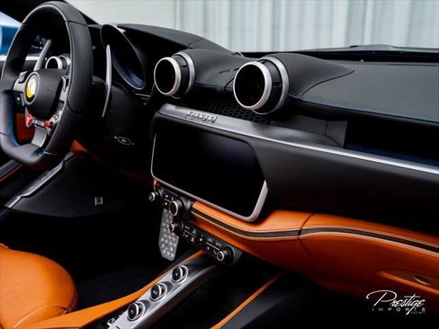 Used 2023 Ferrari Portofino M RWD image 46