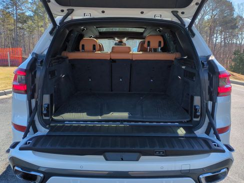 Used 2023 BMW X5 xDrive45e w/ M Sport Package image 32