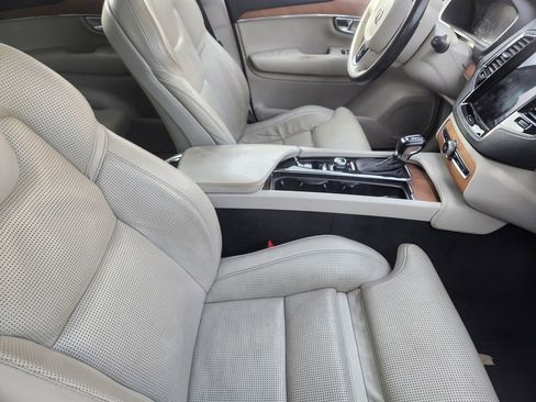 Used 2016 Volvo XC90 T6 Inscription w/ Vision Package image 10