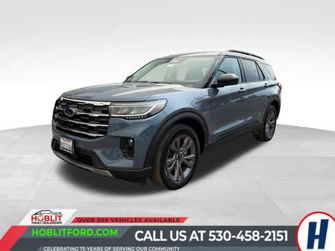 Used 2026 Ford Explorer Active w/ Active Comfort Package AWD/4WD image 1