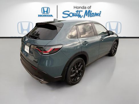 Used 2025 Honda HR-V Sport image 7