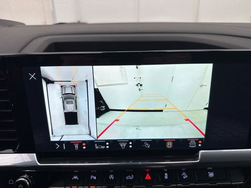 New 2026 GMC Sierra 1500 SLT w/ SLT Premium Plus Package AWD/4WD image 36