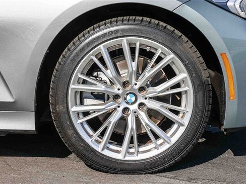 Used 2023 BMW 330i 330i image 9