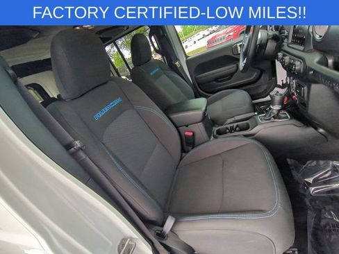 Certified 2023 Jeep Wrangler Unlimited Rubicon 4xe w/ Cold Weather Group AWD/4WD image 33