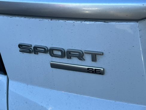 Used 2017 Land Rover Range Rover Sport SE AWD/4WD image 21