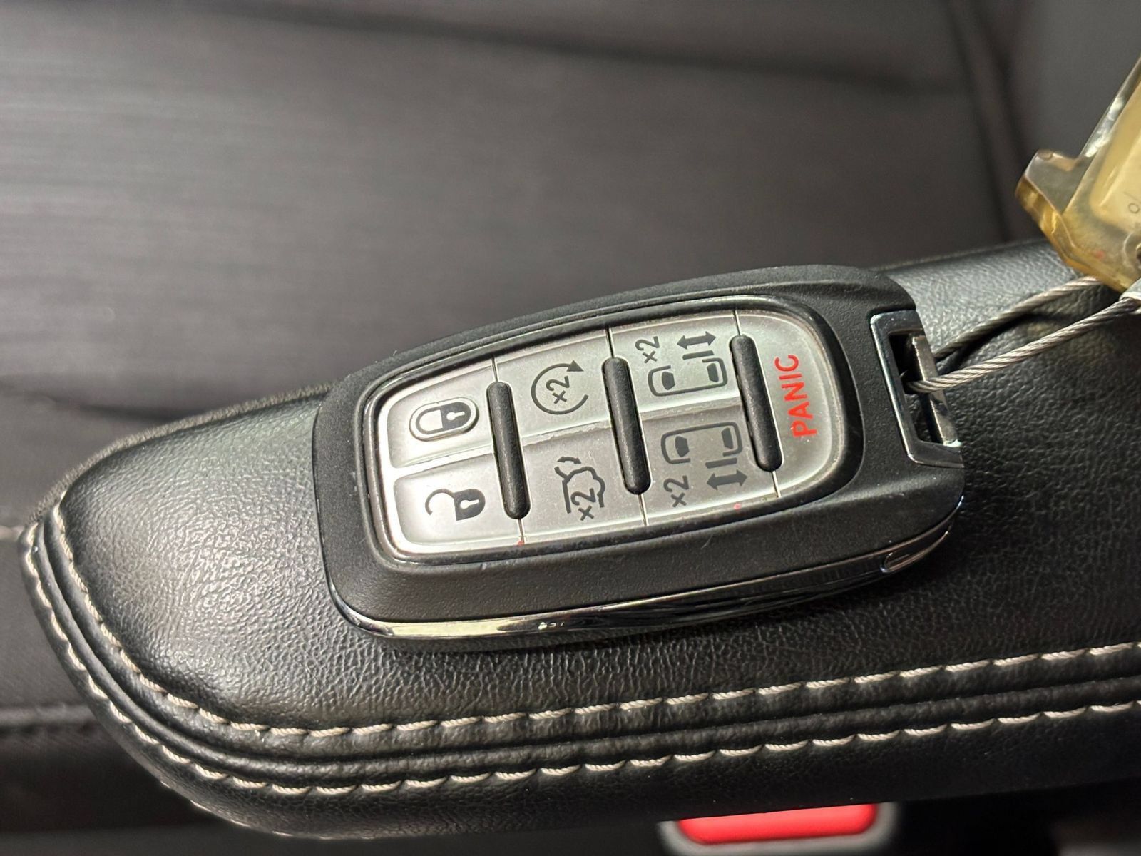 Used 2024 Chrysler Voyager LX FWD image 20