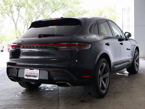 New 2025 Porsche Macan image 8