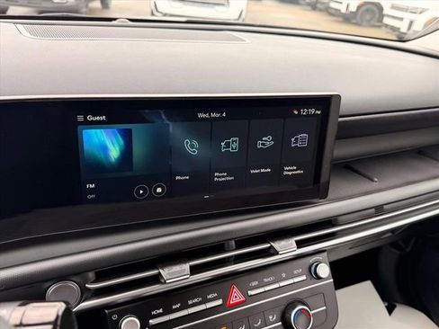 New 2026 Hyundai Tucson SE image 17