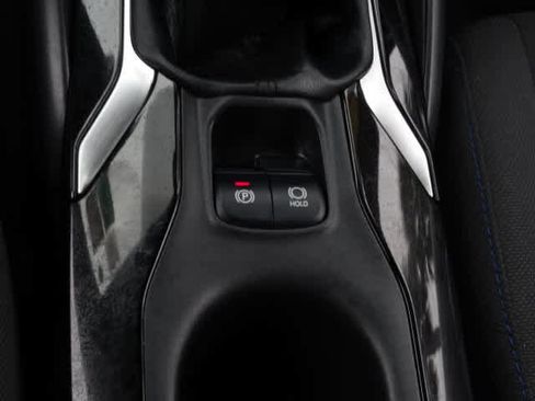 Certified 2022 Toyota Corolla SE image 34