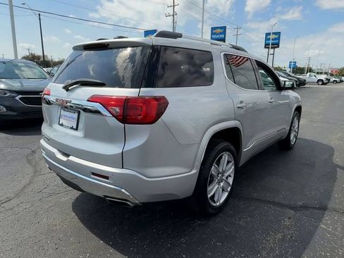 Used 2019 GMC Acadia Denali FWD image 8