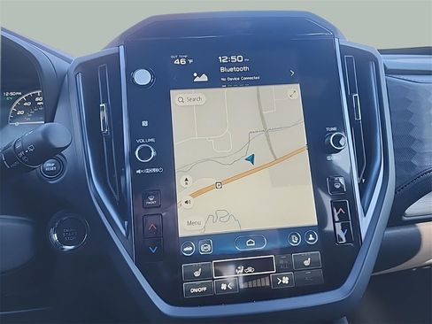 Used 2025 Subaru Forester Limited image 18