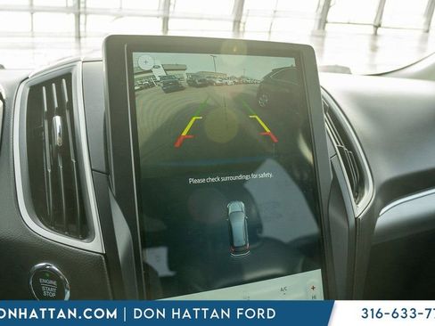Used 2022 Ford Edge SEL AWD/4WD image 8