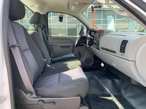 Used 2012 Chevrolet Silverado 2500 W/T RWD image 23