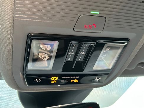 Used 2022 Audi Q4 e-tron Premium Plus w/ Premium Plus image 29