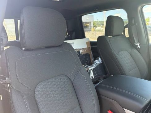 New 2026 RAM 1500 Big Horn AWD/4WD image 30