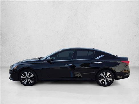 Used 2019 Nissan Altima 2.5 SL FWD image 9