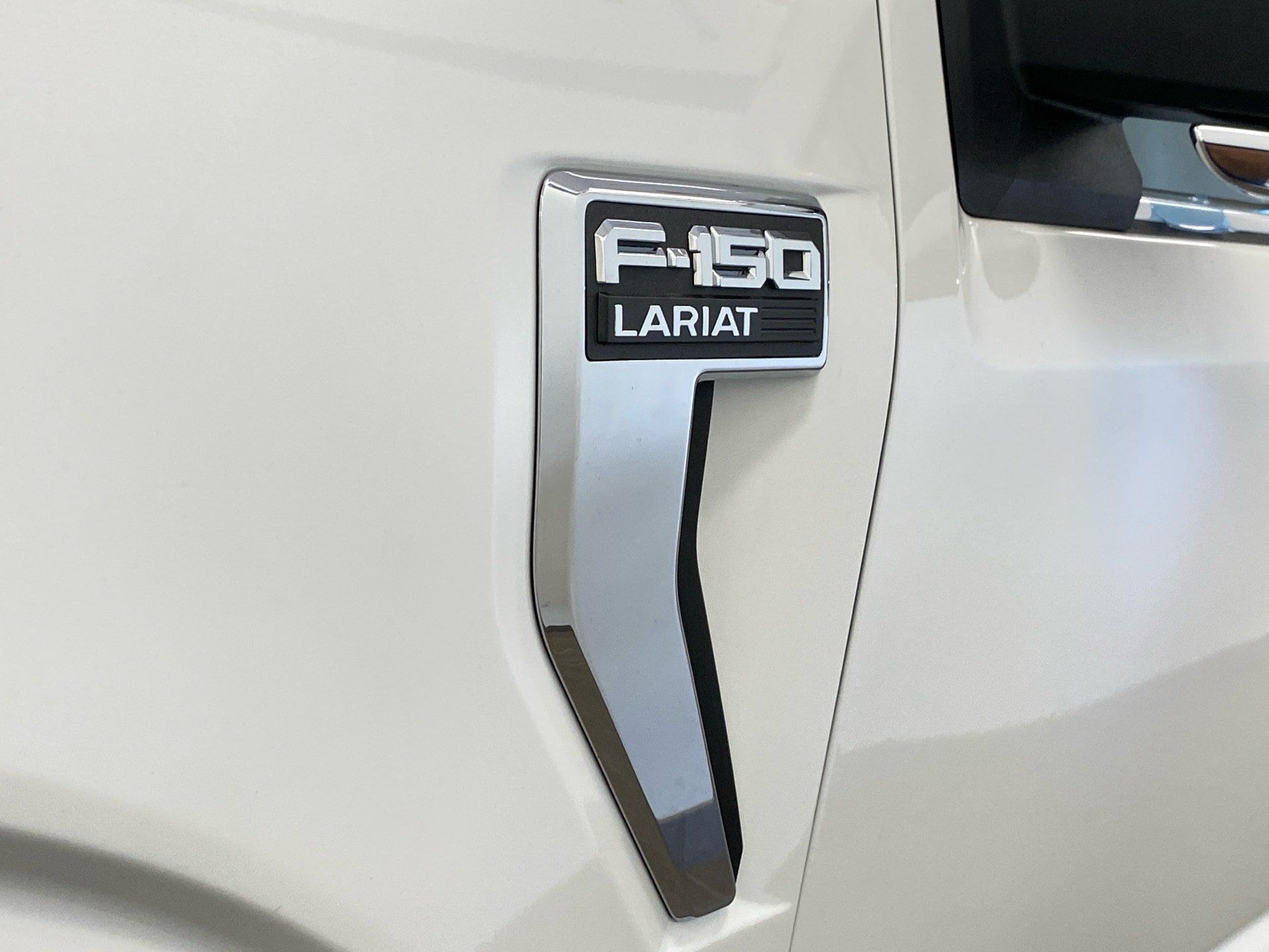 New 2026 Ford F150 Lariat w/ Equipment Group 502A High AWD/4WD image 14