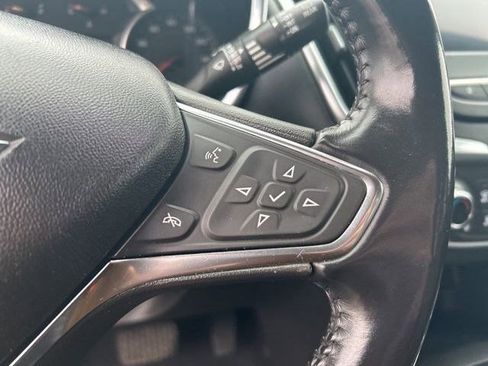 Used 2021 Chevrolet Equinox LT image 18