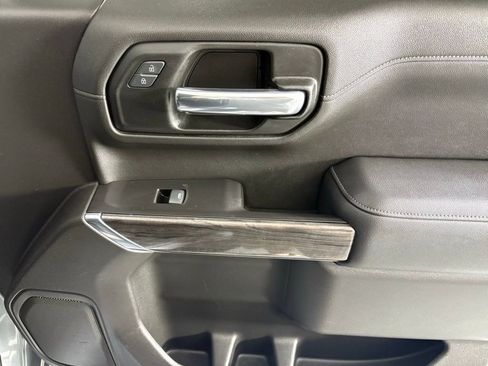 Used 2019 Chevrolet Silverado 1500 LTZ image 14